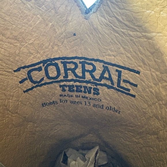 Corral Kids Boots with Turquoise and Brown Embroidery - Picture 5 of 6